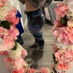Tie dye lululemon leggings